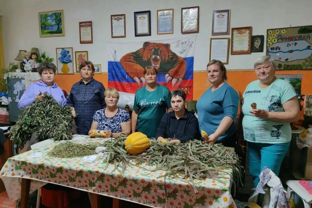В Даниловском Доме культуры вновь собрались активистки «Женского движения Единой России»