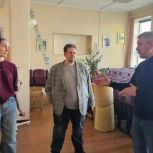 Елена Евтюхова и Александр Дудоров посетили соцучреждения Певека