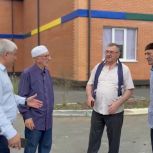 Партийный десант Единой России проверил ход капитального ремонта детского сада в Нестеровском
