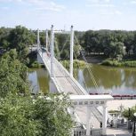 Пешеходный мост: 80% готовности и новое покрытие