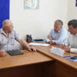 Приём граждан Игоря Ляхова в городе Сафоново – от проблем ЖКХ до социальной поддержки