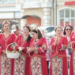 Людмила Бабушкина приняла участие в торжественных мероприятиях, приуроченных к Дню города Камышлова