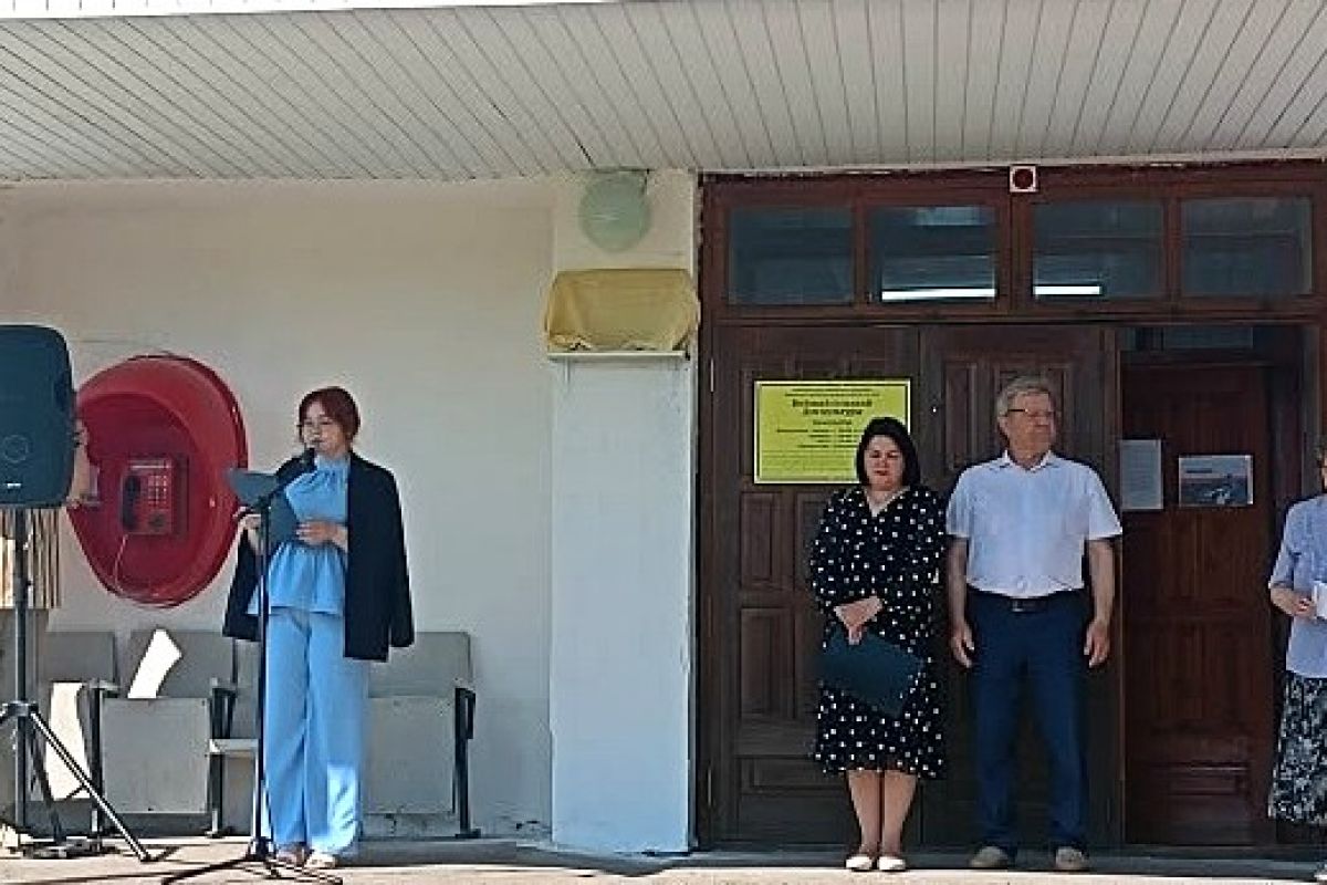 В селе Воя открыли мемориальную доску в память о герое СВО