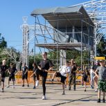 В Биробиджане пройдёт утренняя зарядка с чемпионом ДФО по пауэрлифтингу Иваном Трояновым