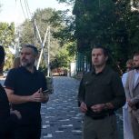 Партийный десант «Единой России» проверил ход ремонта городских дорог