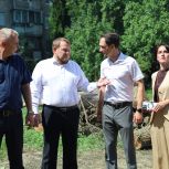 В Луганске по Народной программе обновят детскую площадку в квартале Солнечный