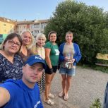 В Прилуках активисты в рамках субботника обновили детскую площадку