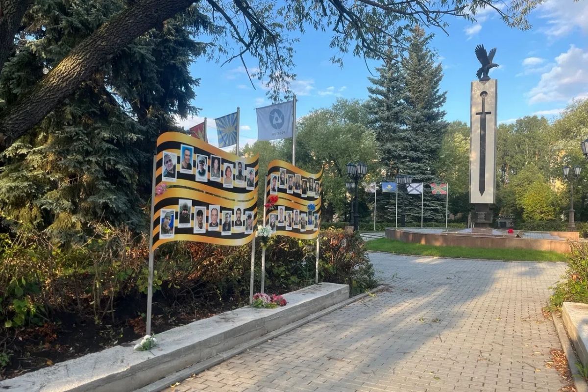 Аллея Славы в Снежинске обретает новый облик