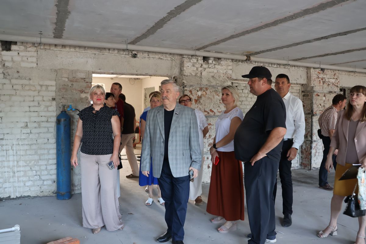 В Луганске по Народной программе обновляют колледж и общежитие