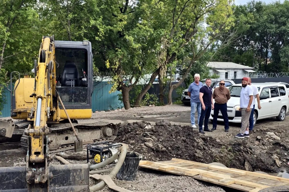 В Смоляниново обновляют центральную улицу