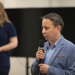 Лекцию о противодействии мошенникам провели для жителей старшего поколения на севере Москвы
