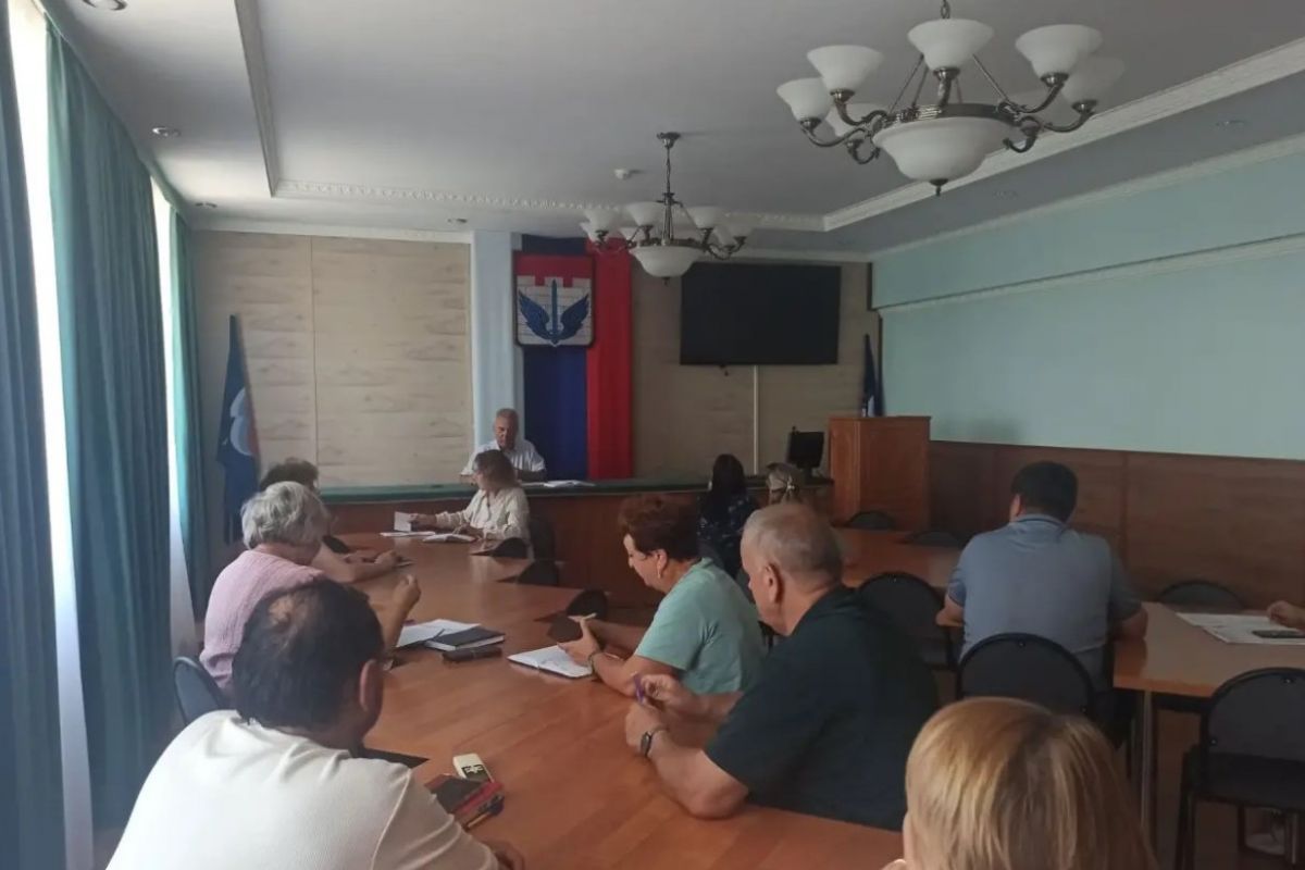В Локомотивном округе отметили заслуги педагогов и активистов в рамках партийного проекта «Чистая страна»