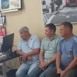 Муниципальные депутаты вместе с жителями решают городские проблемы Вольска