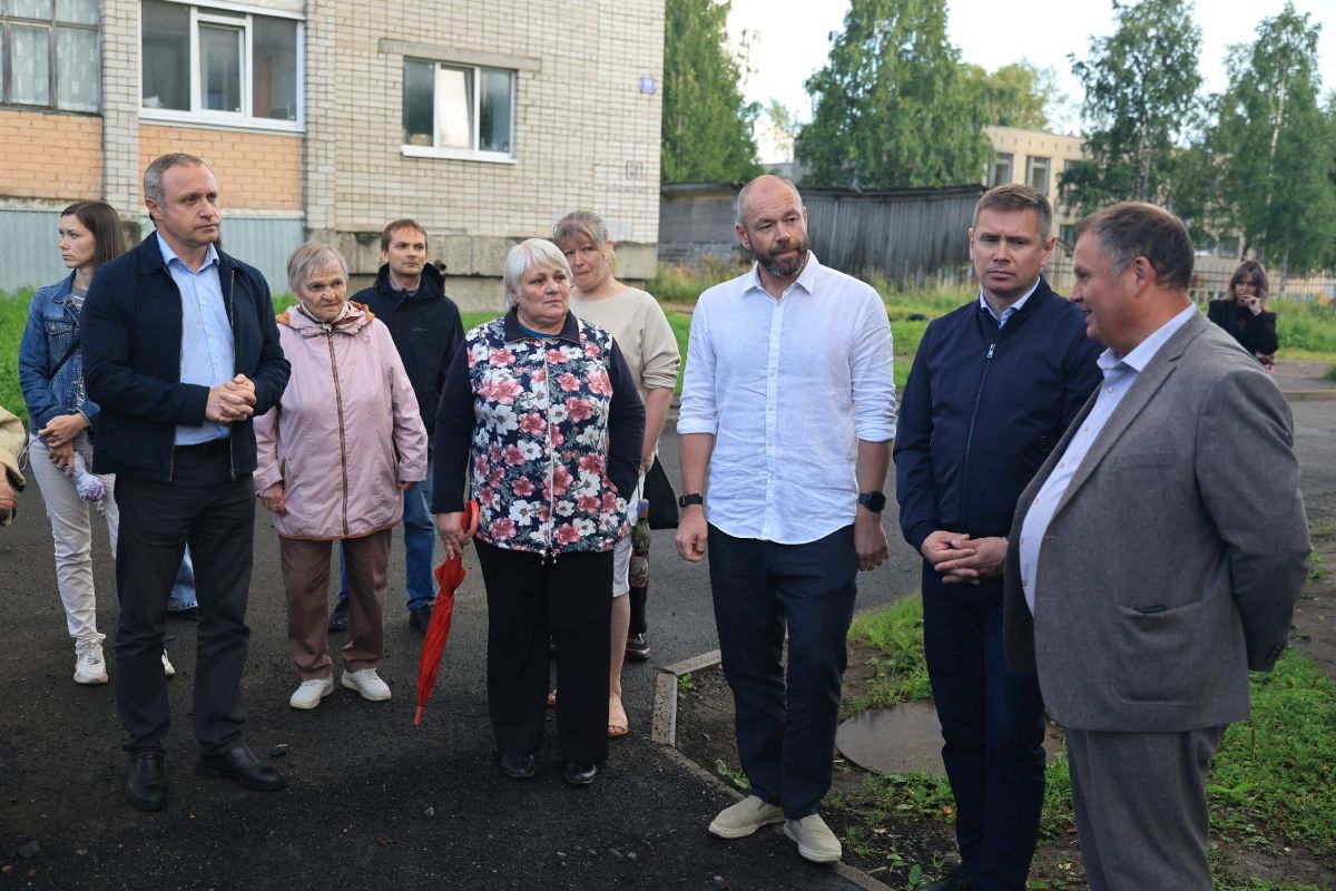 Комфортное Поморье: «В Северном округе Архангельска продолжается ремонт дворов у домов 58 и 60 по ул. Партизанская»