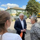 В Дмитриеве решается коммунальная проблема