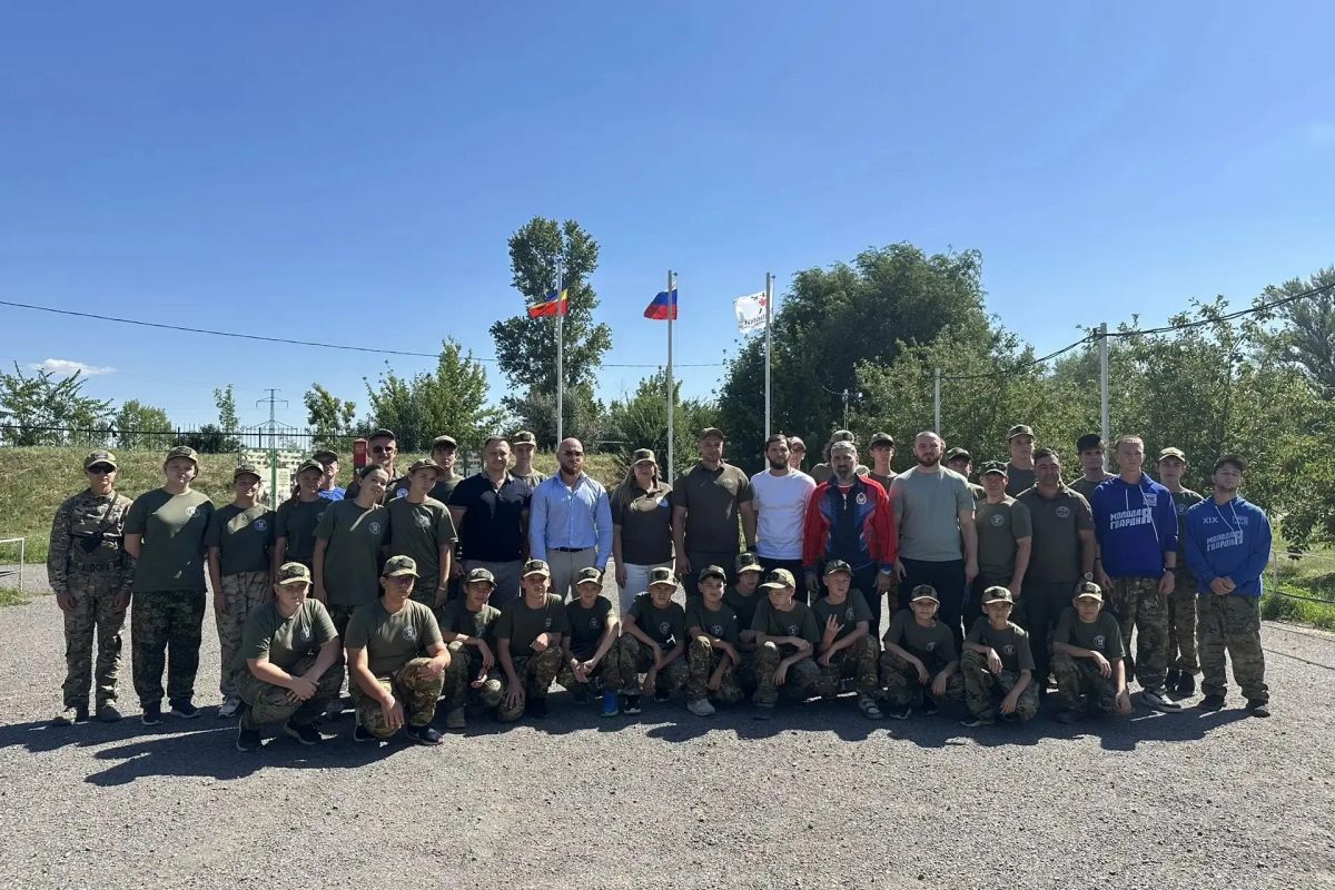 «Молодая Гвардия» Пролетарского района Ростова-на-Дону помогла организовать патриотический слёт «ЗАЩИТНИКИ»
