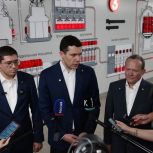 Антон Алиханов посетил промышленные предприятия Алтайского края