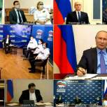 Владимир Путин поддержал предложение Единой России упростить требования к аптекам при онлайн-продаже безрецептурных лекарств