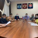 В Тазовском прошли дебаты в рамках празднования Дня Конституции РФ