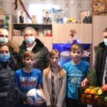 Почепские депутаты исполнили мечты детей из двух многодетных семей