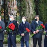 Сочинцы почтили память павших в День неизвестного солдата