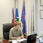 Елена Чечунова: «Жители территорий поднимают вопросы образования и создания условий для занятий спортом»