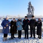 Макушинские партийцы отметили день воинской славы России
