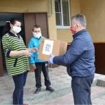 Доставка лекарств пациентам, автоволонтерство и помощь медикам: как «Единая Россия» отмечает день рождения