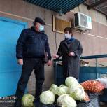 Единоросс привез продукты медикам ковидного госпиталя