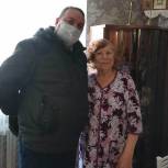 В Анжеро-Судженске поздравили с днем рождения старейшего члена партии