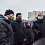 В Мурманске единороссы проверили ход строительства детского сада