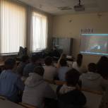 Единороссы Ленинского района провели урок мужества для учащихся старших классов школы № 70