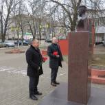 В Новозыбкове почтили память героев-земляков