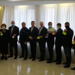Депутаты Красноярского Горсовета провели акцию "Подари улыбку"