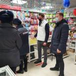 Законность продажи пиротехники проверили активисты «Молодой Гвардии Единой России» в Иркутске