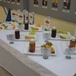 В Екатеринбурге стартовала I региональная конференция на тему школьного питания
