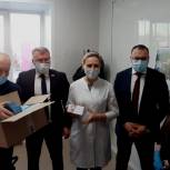 Сергей Никонов: Важно оказывать всю возможную поддержку нашим медикам и волонтерам