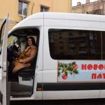 «Новогодний патруль» поздравил детей и работников Скорой помощи  в Волгограде