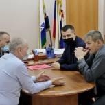 Главы Заполярного района и Юшарского сельсовета обсудили проблемы Каратайки