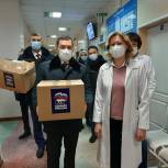 Депутат Госдумы передал двум больницам средства защиты для борьбы с COVID-19