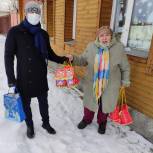 Спасские депутаты подготовили подарки жителям города