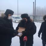 Борис Хохряков помог организовать новогоднее украшение ковидных госпиталей Нижневартовска