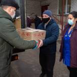 Волонтеры доставят горячее питание работникам «скорой помощи» в Великих Луках