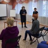 Озерск: Депутат Валентина Сылько и врач-хирург Надежда Бадукина провели занятия о здоровом образе жизни