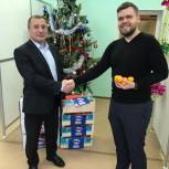 Орские единороссы поздравили медиков в ковид – центрах города