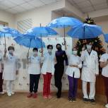 Единороссы Западного округа Москвы поздравили сотрудников больницы № 51 с наступающим Новым годом