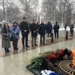 Ярославские партийцы почтили память Неизвестного солдата