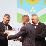 Николай Домнич и Юрий Гончаров приняли участие в заседании СНД Россошанского района