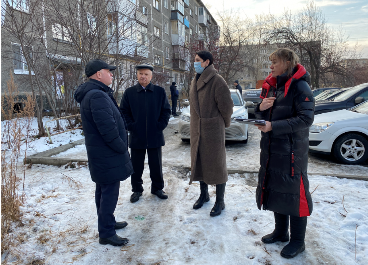 Убери новости. Жанна Рябцева депутат. Свердловские свалки. Опасный мусор. Мусорный полигон в Екатеринбурге.