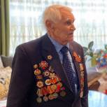 Волонтеры и депутаты «Единой России» навестили ветеранов Ростовской области